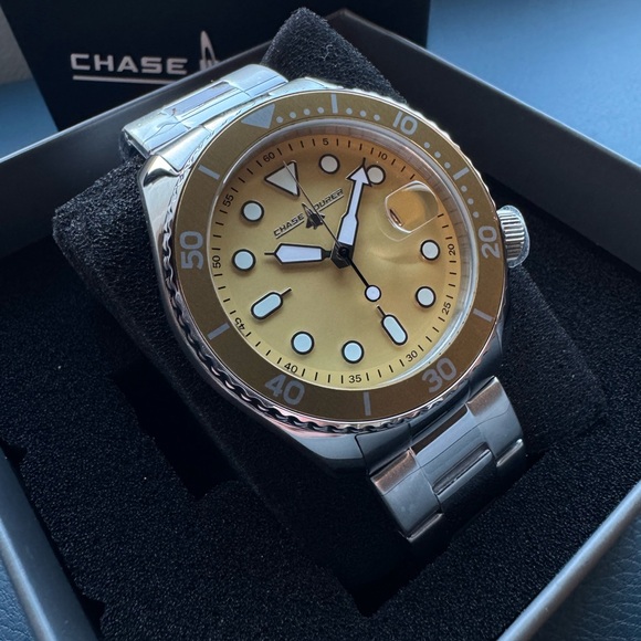 Chase Durer CDW-0149 Men's Watch 46mm Silver/Khaki Luminous Dial - New! - Picture 8 of 8